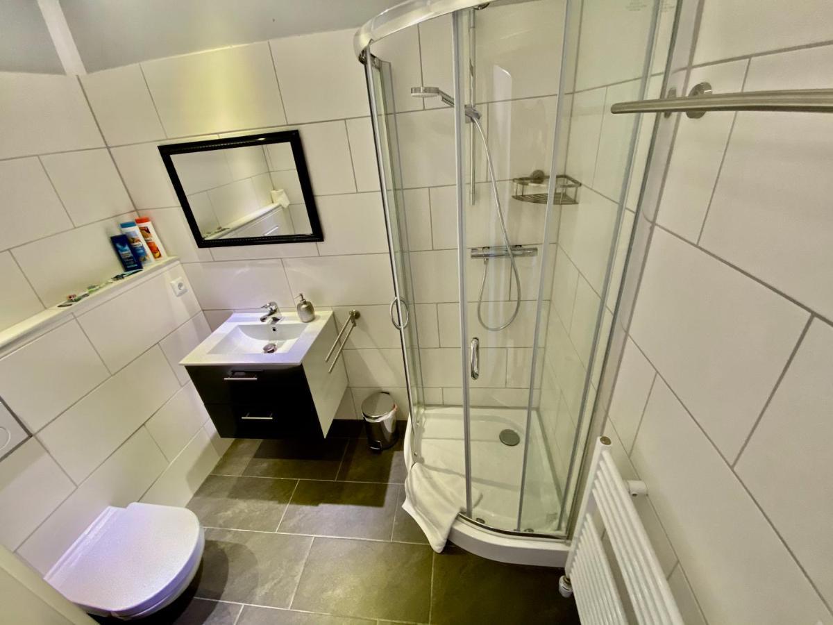 קורשנברויך Business Apartment Near Neuss/Duesseldorf מראה חיצוני תמונה