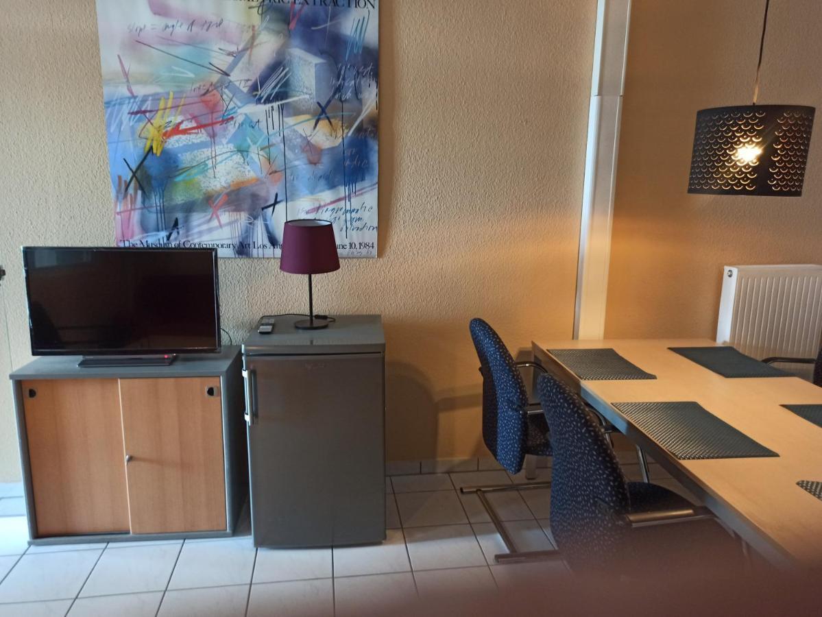 קורשנברויך Business Apartment Near Neuss/Duesseldorf מראה חיצוני תמונה